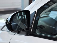 2014款 2.4L 自动 四驱蛇行珍藏版 5座