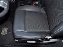 2014款 2.4L 自动 四驱蛇行珍藏版 5座