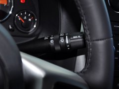 2014款 2.4L 自动 四驱蛇行珍藏版 5座