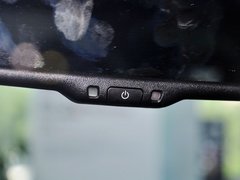 2014款 2.4L 自动 四驱蛇行珍藏版 5座