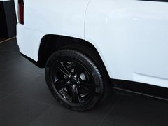 2014款 2.4L 自动 四驱蛇行珍藏版 5座