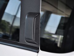 2014款 2.4L 自动 四驱蛇行珍藏版 5座