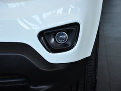 2014款 2.4L 自动 四驱蛇行珍藏版 5座