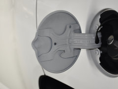 2014款 2.0L 自动 两驱豪华版 5座