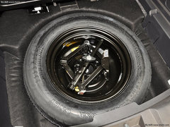 2014款 2.0L 自动 两驱豪华版 5座