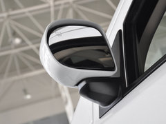 2014款 2.0L 自动 两驱豪华版 5座