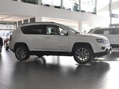 2014款 2.0L 自动 两驱豪华版 5座