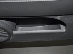 2014款 2.0L 自动 两驱豪华版 5座