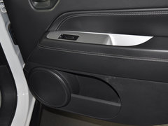 2014款 2.0L 自动 两驱豪华版 5座