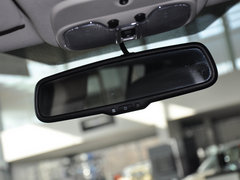 2014款 2.0L 自动 两驱豪华版 5座