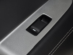 2014款 2.0L 自动 两驱豪华版 5座