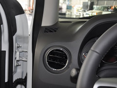2014款 2.0L 自动 两驱豪华版 5座