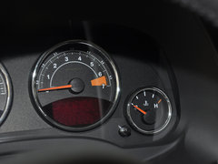 2014款 2.0L 自动 两驱豪华版 5座