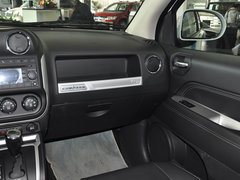 2014款 2.0L 自动 两驱豪华版 5座