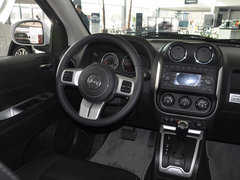 2014款 2.0L 自动 两驱豪华版 5座