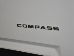 2014款 2.0L 自动 两驱豪华版 5座