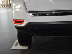2014款 2.0L 自动 两驱豪华版 5座