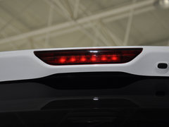 2014款 2.0L 自动 两驱豪华版 5座