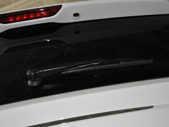 2014款 2.0L 自动 两驱豪华版 5座