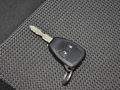 2014款 2.0L 自动 两驱运动版 5座