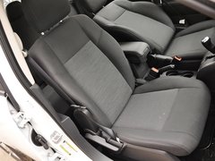 2014款 2.0L 自动 两驱运动版 5座