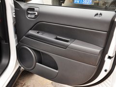 2014款 2.0L 自动 两驱运动版 5座