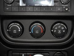2014款 2.0L 自动 两驱运动版 5座