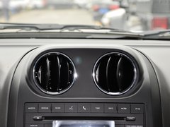 2014款 2.0L 自动 两驱运动版 5座