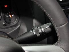 2014款 2.0L 自动 两驱运动版 5座