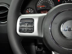 2014款 2.0L 自动 两驱运动版 5座