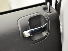 2014款 2.0L 自动 两驱运动版 5座