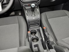 2014款 2.0L 自动 两驱运动版 5座