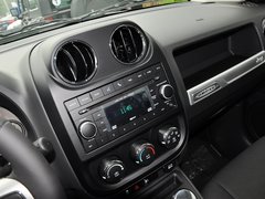 2014款 2.0L 自动 两驱运动版 5座
