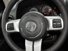 2014款 2.0L 自动 两驱运动版 5座