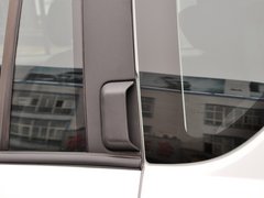 2014款 2.0L 自动 两驱运动版 5座