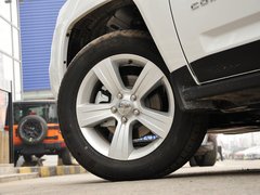 2014款 2.0L 自动 两驱运动版 5座
