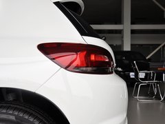 2013款 2.0TSI GTS 竞速版