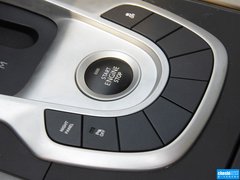2013款 1.8T 自动 政务版
