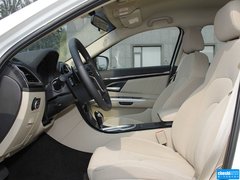 2013款 1.8T 自动 行政版