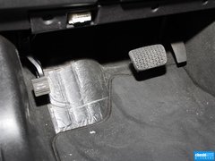 2013款 1.8T 自动 行政版