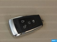 2013款 1.8T 自动 行政版