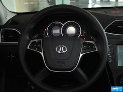 2013款 1.8T 自动 行政版