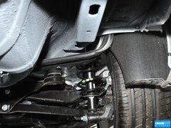 2013款 1.8T 自动 行政版