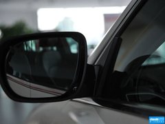 2013款 1.8T 自动 行政版