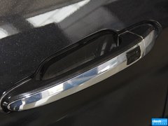 2013款 1.8T 自动 行政版