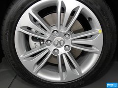 2013款 1.8T 自动 行政版