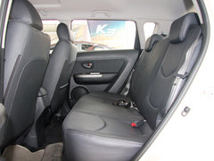2013款 1.6L 自动 Premium