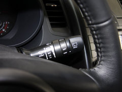 2013款 1.6L 自动 Premium