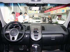 2013款 1.6L 自动 Premium