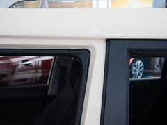 2013款 1.6L 自动 Premium